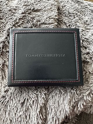 Cartera Tommy Hilfiger Negra Cuero RFID