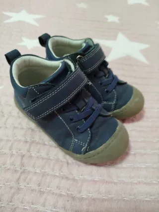 Botas niño talla 24