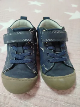 Botas niño talla 24