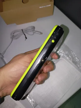 Nintendo New 2DS XL Negra y Lima