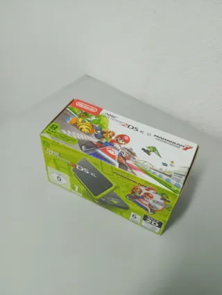 Nintendo New 2DS XL Negra y Lima