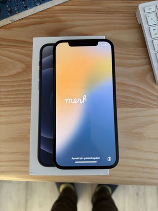 iPhone 12 Apple Negro