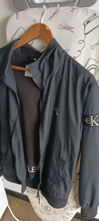Chaqueta Impermeable Calvin Klein Jeans Entretiemp