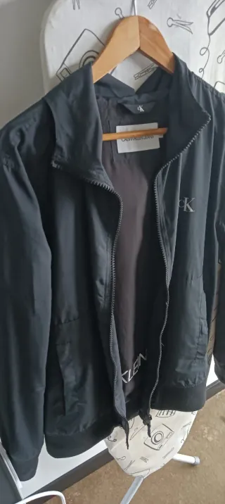 Chaqueta Impermeable Calvin Klein Jeans Entretiemp