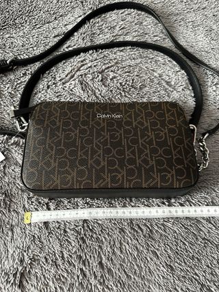 Bolso Calvin Klein Marrón y Negro