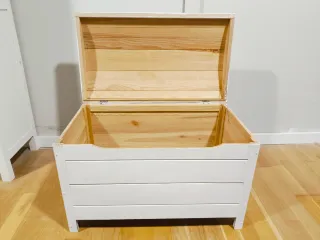 Baúl de madera pino blanco