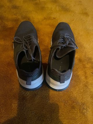 Zapatillas Zara Verdes Oliva (Casual)