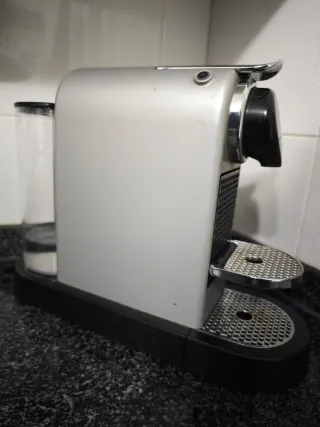 Nespresso (reparar) Citiz&Milk Aeroccino funciona