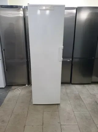 Nevera vertical Balay 186x60cm A+++ no Frost