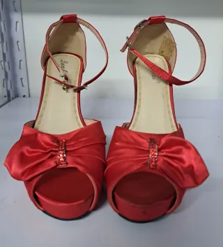 Zapatos de fiesta tacón rojos con lazo