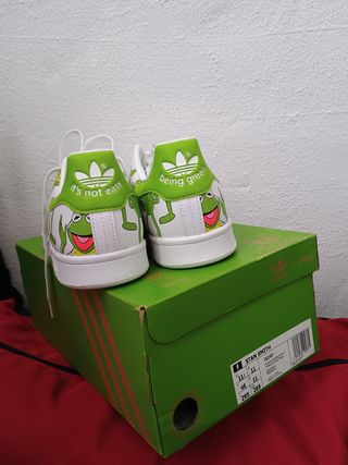 Adidas Stan Smith con estampado de Kermit