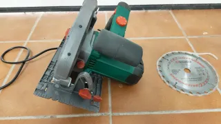 Sierra Circular Parkside de cable