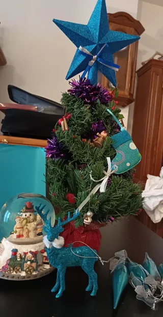 Oferta fin de semana. Mini árbol de Navidad y ador