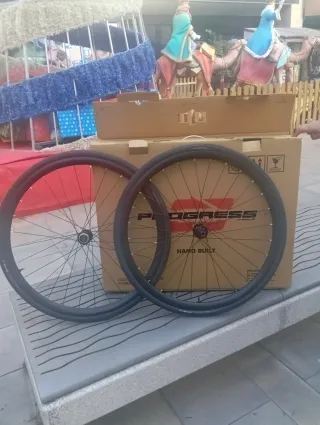 Ruedas Progress 700c Tubeless Alloy 28H