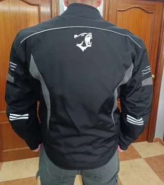 1 Chaqueta Moto Talla L (Hombre)