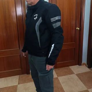 1 Chaqueta Moto Talla L (Hombre)