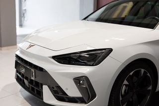CUPRA Leon Sportstourer 1.5eTSI DSG 14KM