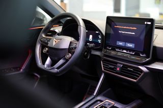 CUPRA Leon Sportstourer 1.5eTSI DSG 14KM