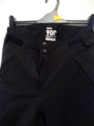 Chaqueta y pantalón de esquí azul