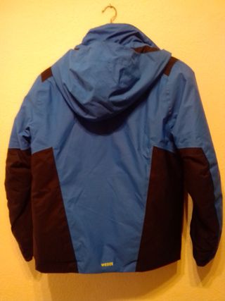 Chaqueta y pantalón de esquí azul
