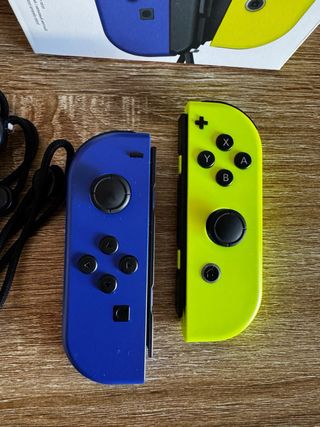 Joy-Con Nintendo Switch Azul y Amarillo Original