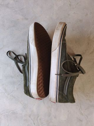 Vans Old Skool Pig Suede Olive / True White