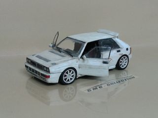 Lancia Delta HF Integrale Evoluzione Solido 1/18