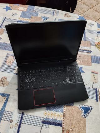 Acer Nitro 5 Portátil Negro