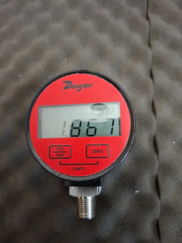 Manômetro Digital Dwyer 1.861 BAR