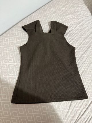 Top halter Shein marrón