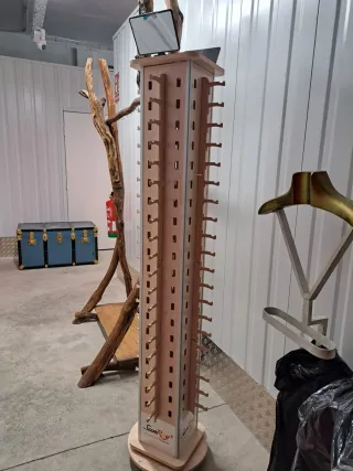 Expositor giratorio para gafas