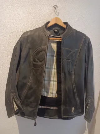 Chaqueta de cuero RICHA