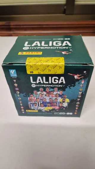 Cromos o sobres de la liga hypermotion 25/26