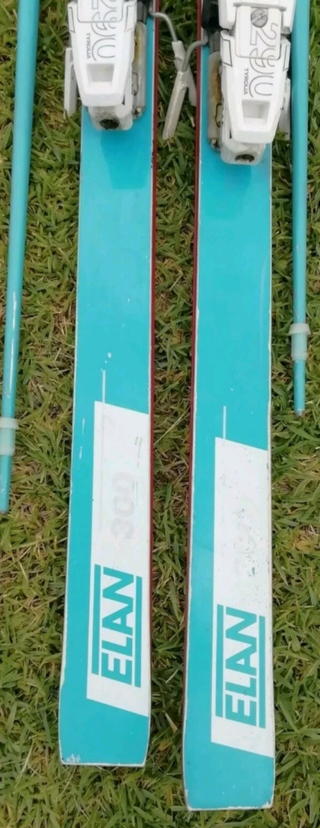 Sci Elan FAS 300 con bastoni