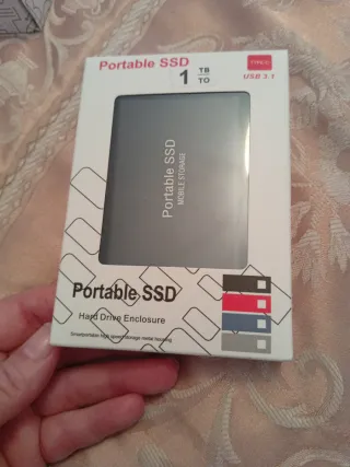 Disco Duro Portátil SSD 1TB con Funda