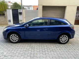 Opel Astra 2005
