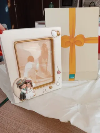 Elegante e Deliziosa cornice portafoto in ceramica