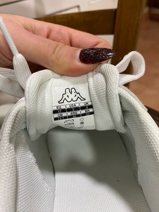 Zapatillas Kappa Blancas y Verdes