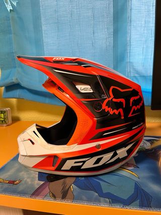 Casco Fox V2