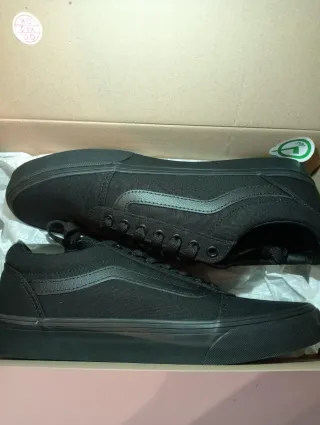 ESTRENA! Zapatillas Vans talla 44.5 Hombre