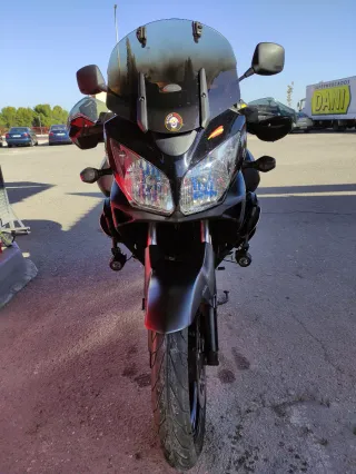 Suzuki V-Strom 2008 - 49.000 Km