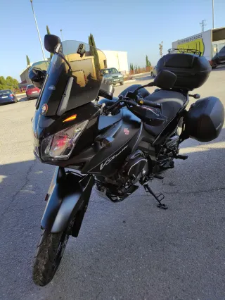 Suzuki V-Strom 2008 - 49.000 Km