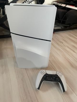 Consola Sony Playstation 5 Blanca