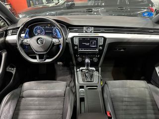 Volkswagen Passat Variant GTE 1.4 TSI 218CV DSG