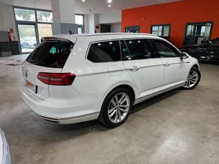Volkswagen Passat Variant GTE 1.4 TSI 218CV DSG