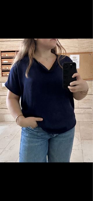 Camisa azul marino manga corta