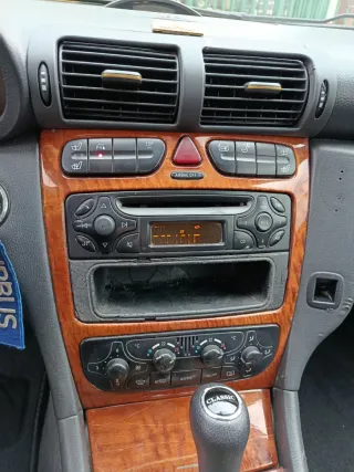 Mercedes-Benz Clase C 2003