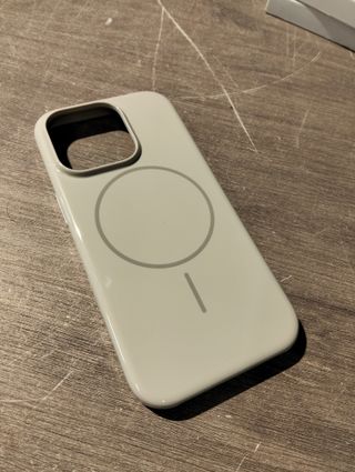 Custodia Beats per iPhone 16 Pro - MagSafe