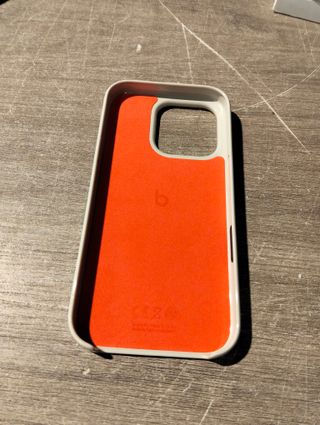 Custodia Beats per iPhone 16 Pro - MagSafe