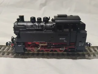 Locomotora Roco BR80